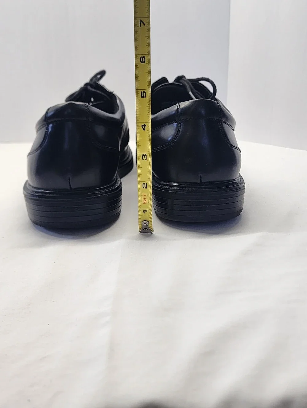Nunn Bush 81209-001 Turner Plain Toe Oxford, Size 13 W